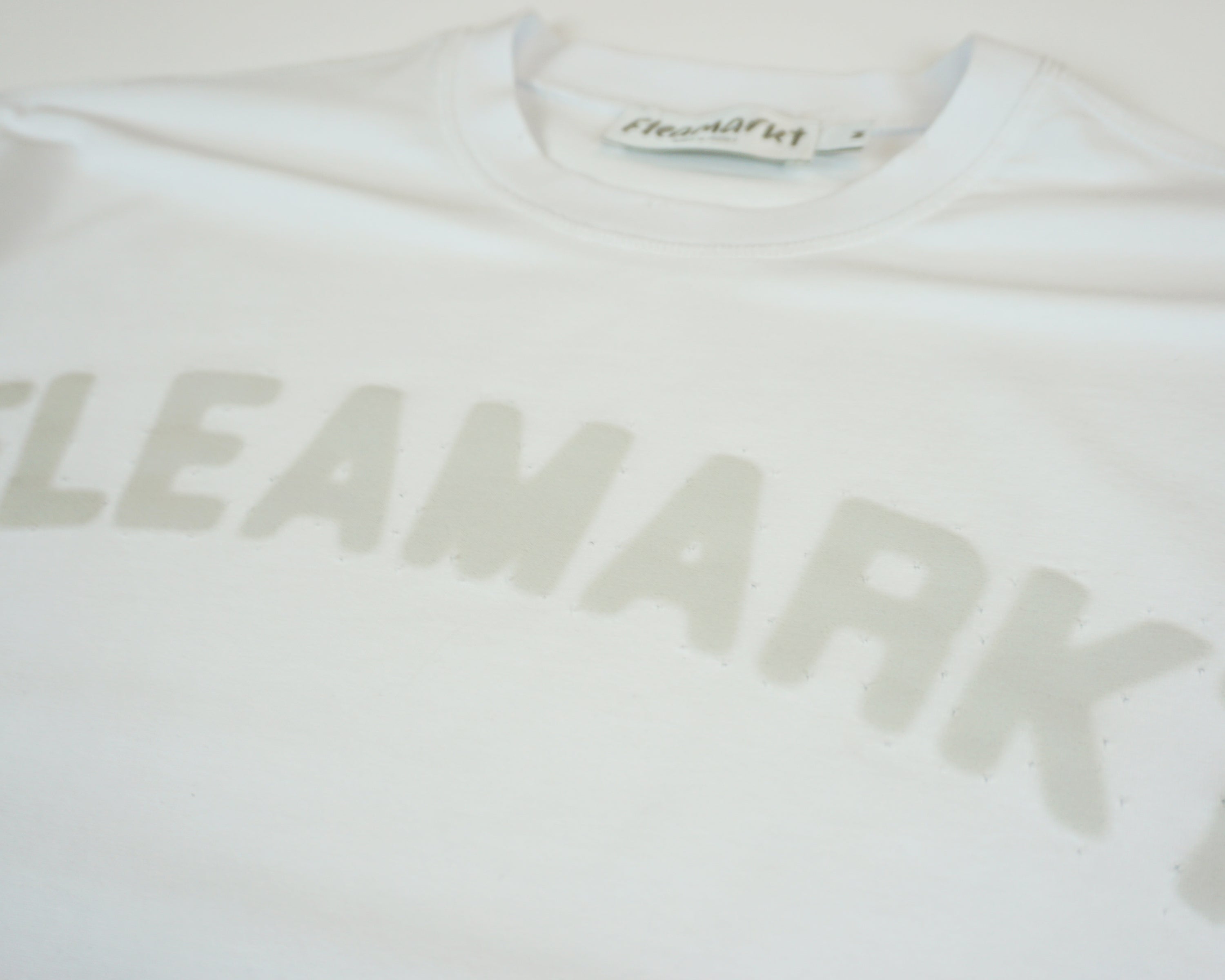 FLEAMARKT T-SHIRT
